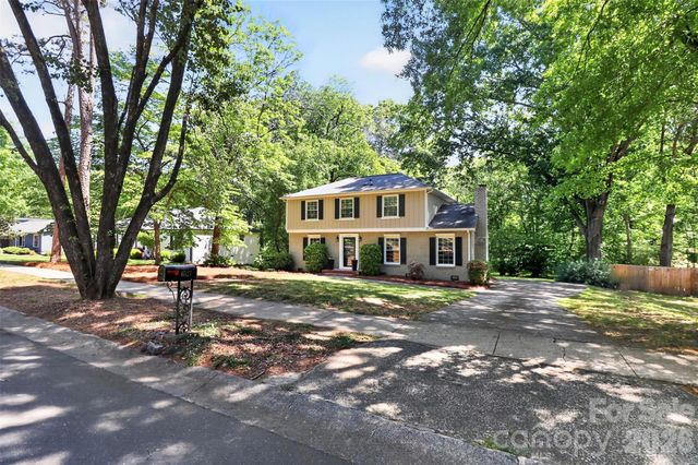 6527 Summerlin Place, Charlotte, NC 28226