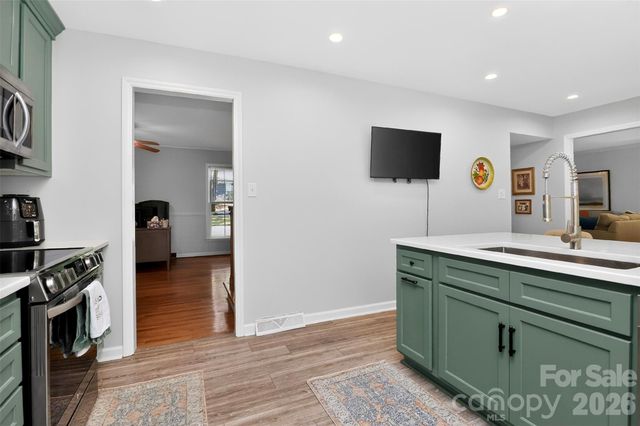 6527 Summerlin Place, Charlotte, NC 28226