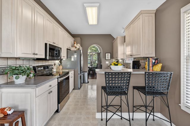 5553 Peninsula Park Lndg, Hermitage, TN 37076