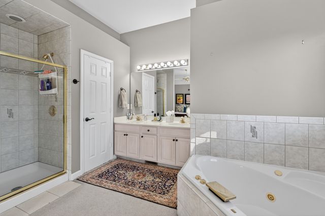 5553 Peninsula Park Lndg, Hermitage, TN 37076