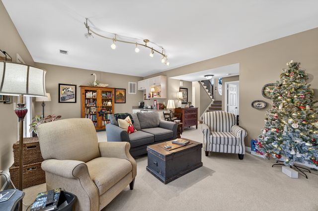 5553 Peninsula Park Lndg, Hermitage, TN 37076