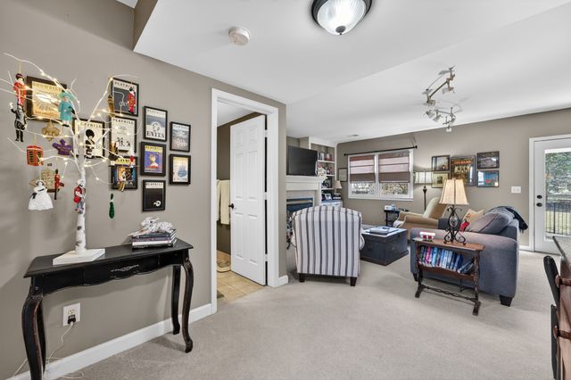 5553 Peninsula Park Lndg, Hermitage, TN 37076