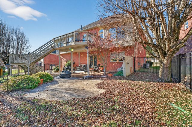 5553 Peninsula Park Lndg, Hermitage, TN 37076