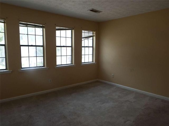 791 Heritage Oaks Drive, Stone Mountain, GA 30088