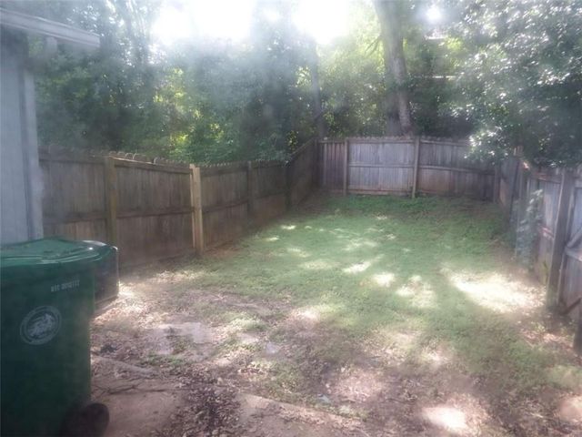 791 Heritage Oaks Drive, Stone Mountain, GA 30088