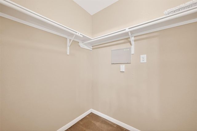 16535 Burnell Oaks Lane, Houston, TX 77090