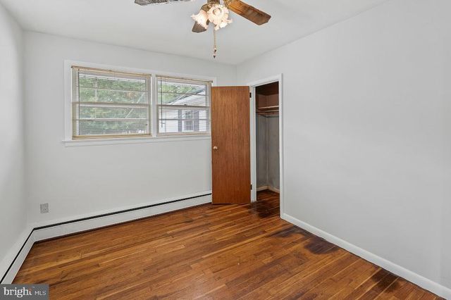 207 HARMONY RD, Gibbstown, NJ 08027