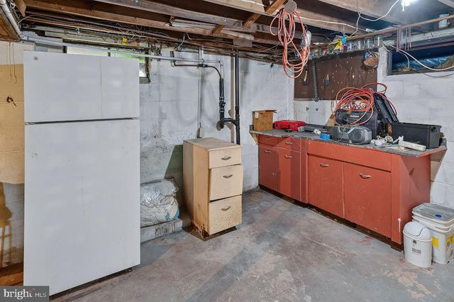 207 HARMONY RD, Gibbstown, NJ 08027