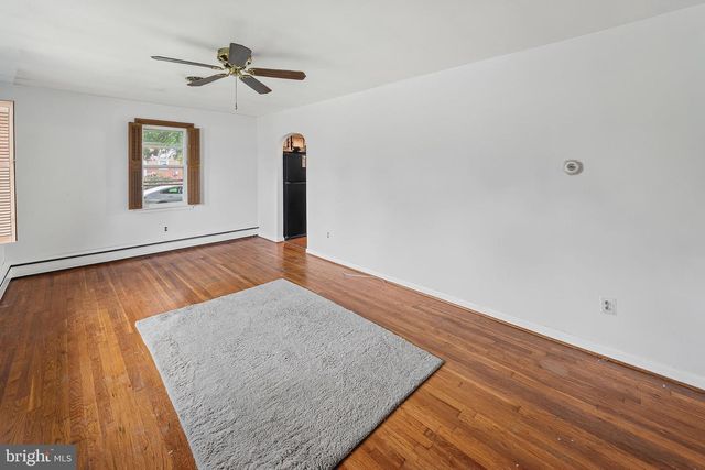 207 HARMONY RD, Gibbstown, NJ 08027