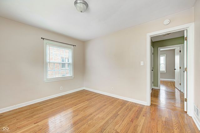 6045 N Park Avenue, Indianapolis, IN 46220