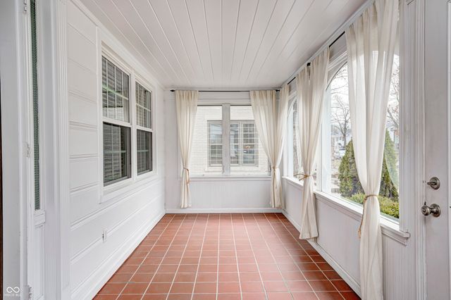 6045 N Park Avenue, Indianapolis, IN 46220