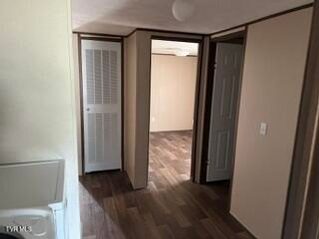 16111 Orleans Drive, Abingdon, VA 24210