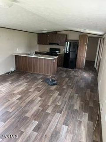 16111 Orleans Drive, Abingdon, VA 24210