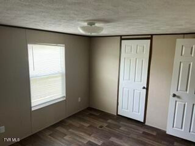 16111 Orleans Drive, Abingdon, VA 24210