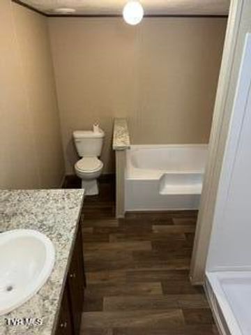 16111 Orleans Drive, Abingdon, VA 24210