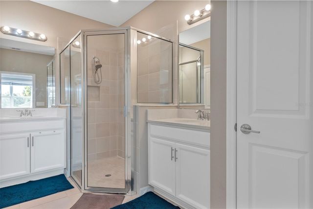 2722 SURF TOP ROAD, Clermont, FL 34711