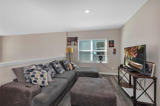 2722 SURF TOP ROAD, Clermont, FL 34711