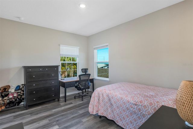 2722 SURF TOP ROAD, Clermont, FL 34711