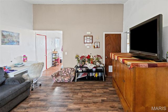 24 Eastgate Drive, Granite City, IL 62040