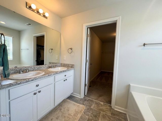 72 Betty Ann Street, Dunn, NC 28334