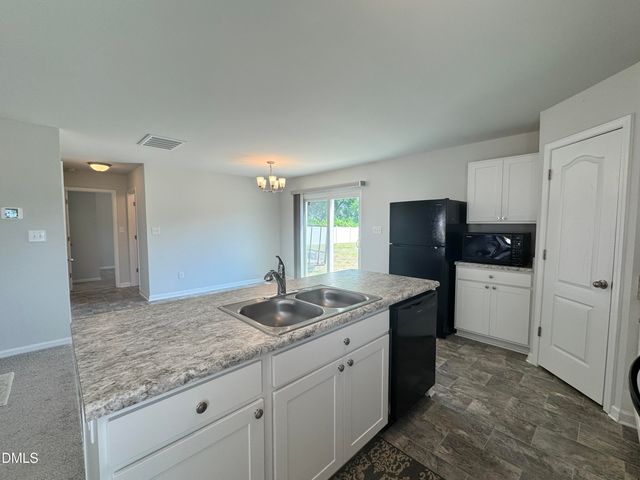 72 Betty Ann Street, Dunn, NC 28334