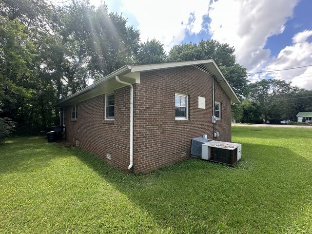 2506 Halls Hill Pike, Murfreesboro, TN 37130