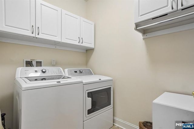 4 Slate Court, Woodland Park, NJ 07424