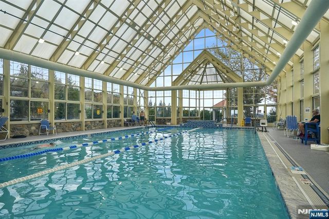 4 Slate Court, Woodland Park, NJ 07424