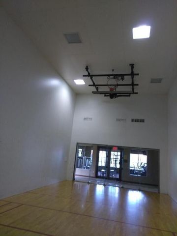 4190 San Marino Boulevard 106, West Palm Beach, FL 33409