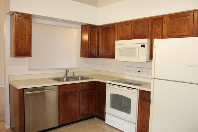 3982 MERMOOR DRIVE, Palm Harbor, FL 34685