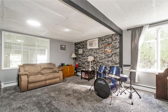 927 Summit Street, Salisbury Twp, PA 18015