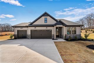 609 Autumn Mill Drive, Seneca, SC 29678