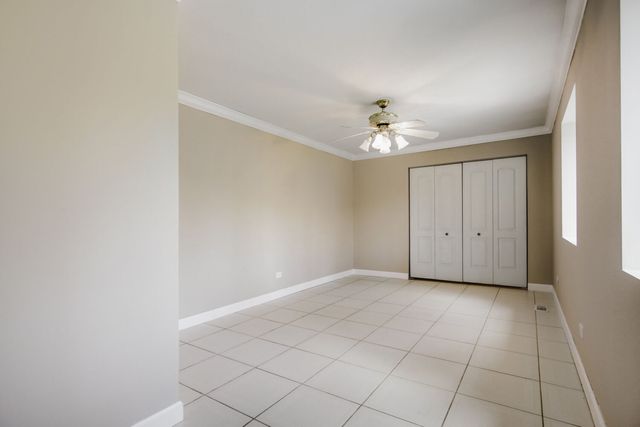 855 Drummore Lane, Frankfort, IL 60423