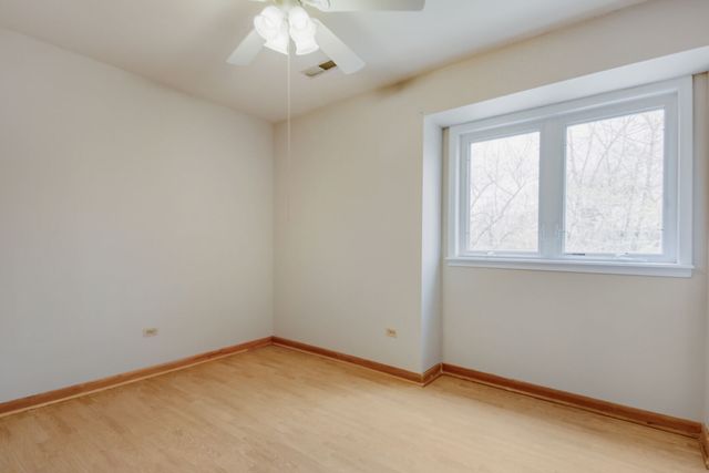 855 Drummore Lane, Frankfort, IL 60423
