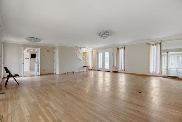 855 Drummore Lane, Frankfort, IL 60423