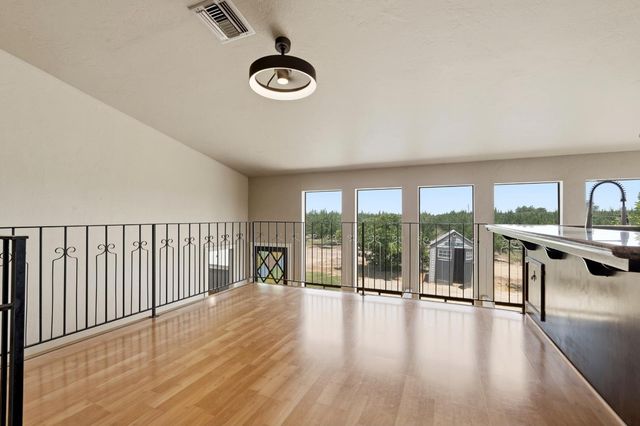 8501 Northland Rd, Manteca, CA 95336