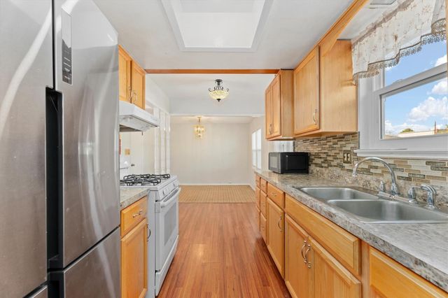 3706 Pear Meadow Lane, Houston, TX 77039