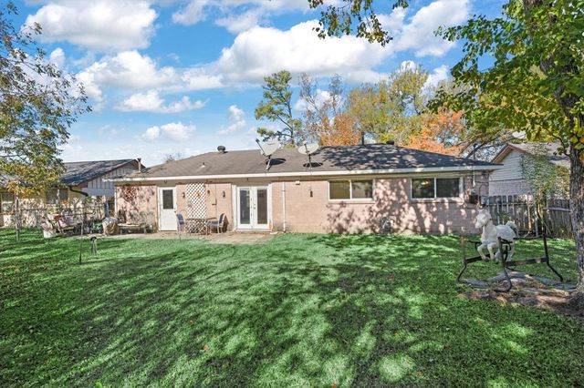 3706 Pear Meadow Lane, Houston, TX 77039