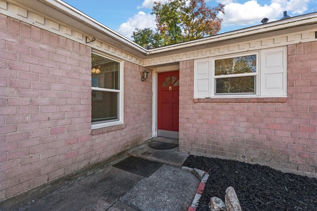 3706 Pear Meadow Lane, Houston, TX 77039