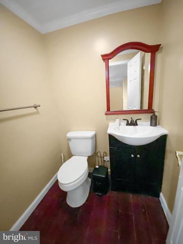 9106 HELMSLEY DR, Clinton, MD 20735