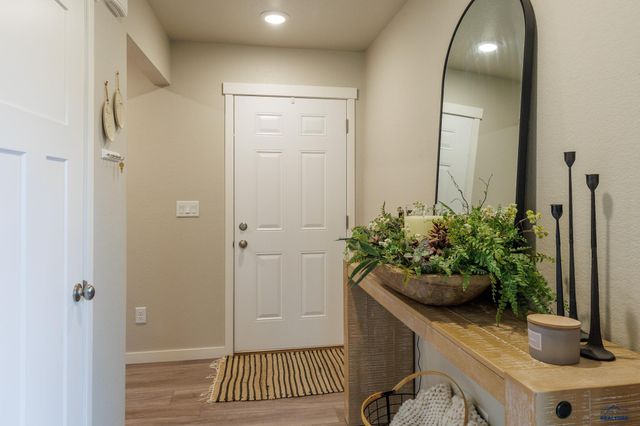 515 AARON CT, Rapid City, SD 57703