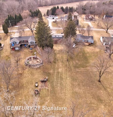 3690 N River Road, Thomas Twp, MI 48623