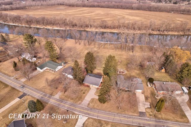 3690 N River Road, Thomas Twp, MI 48623