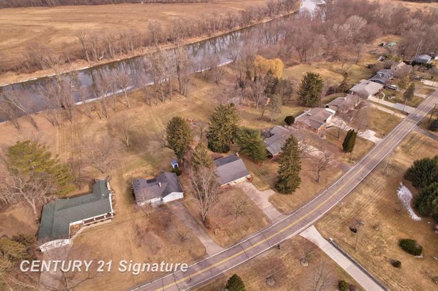 3690 N River Road, Thomas Twp, MI 48623