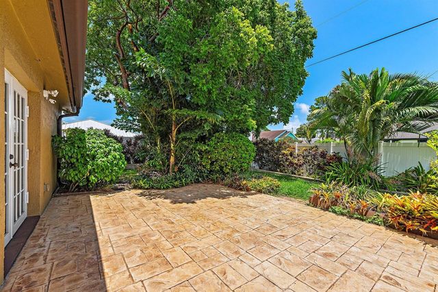 6189 Adams Street, Jupiter, FL 33458