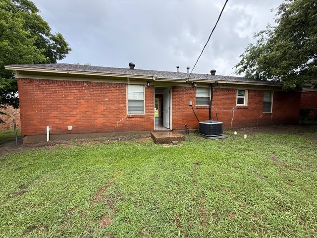 4311 Scottsdale Drive, Mesquite, TX 75150