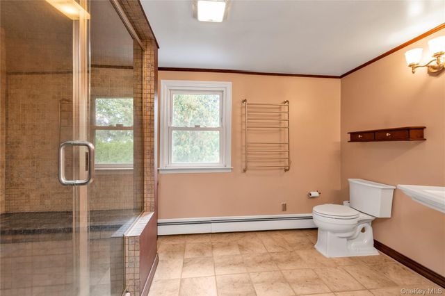7 Eckert Street, Huntington Station, NY 11746
