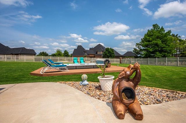 1213 Muirfield Drive, Shawnee, OK 74801