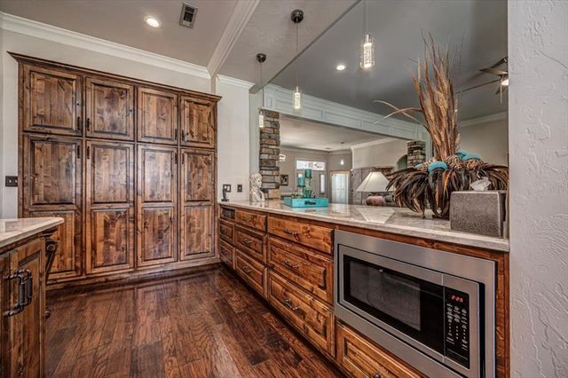 1213 Muirfield Drive, Shawnee, OK 74801