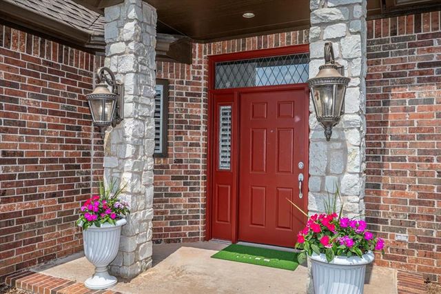 1213 Muirfield Drive, Shawnee, OK 74801